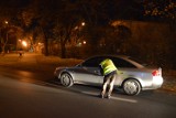 Policjanci wyjaśniają okoliczności potrącenia pieszego na przejściu dla pieszych na ul. Bartosza Głowackiego (foto)