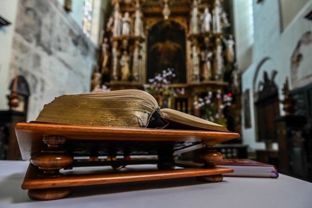 19.04.2020 gdansk
kosciol sw mikolaja w gdansku. niedzielna msza swieta zorganizowana przez ojcow dominikanow. transmisja mszy sw na stronie dziennika baltyckiego
fot. przemek swiderski / polska press / dziennik baltycki