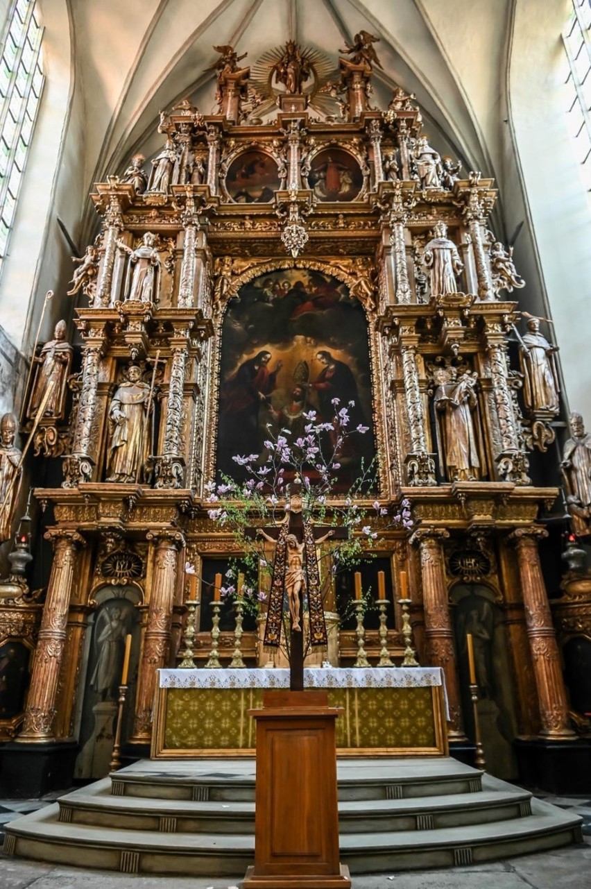 19.04.2020 gdansk
kosciol sw mikolaja w gdansku. niedzielna...