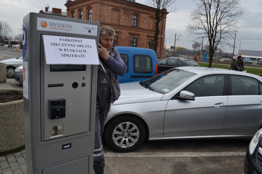 Myszków: Parkomaty stanęły na ulicach miasta [ZDJĘCIA]