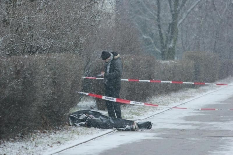 Wrocław: Ciało mężczyzny znaleziono na Grabiszyńskiej (ZDJĘCIA)