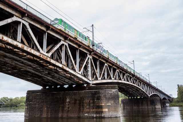 Aplikacja Mobilny Pasażer. Tu znajdziecie informacje o opóźnieniach pociągów SKM