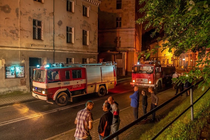 W kurorcie Lądek Zdrój w centrum miasta zapaliła się...