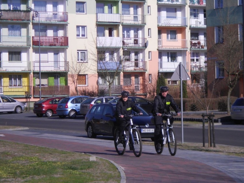 Nowa Sól: Na ulicach, osiedlach czy w parkach będzie można spotkać policyjne patrole rowerowe