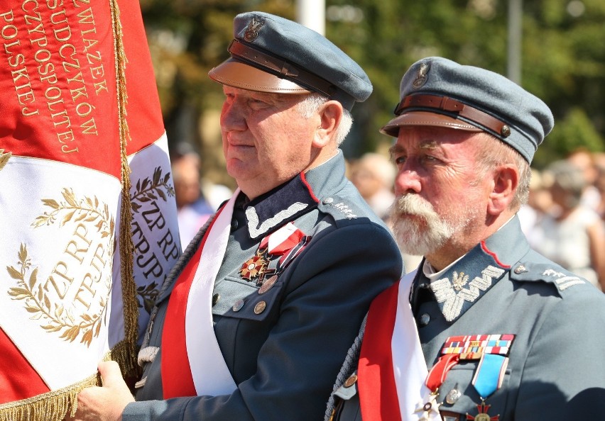 Święto Wojska Polskiego w Gdyni. Obchody w tradycyjny wojskowy sposób [ZDJĘCIA]
