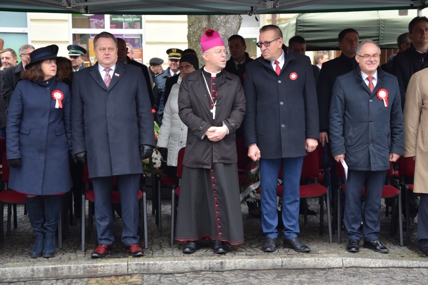 - Niepodległość nie jest dana raz na zawsze - powtarzali zgromadzeni na obchodach Święta Niepodległości w Suwałkach 