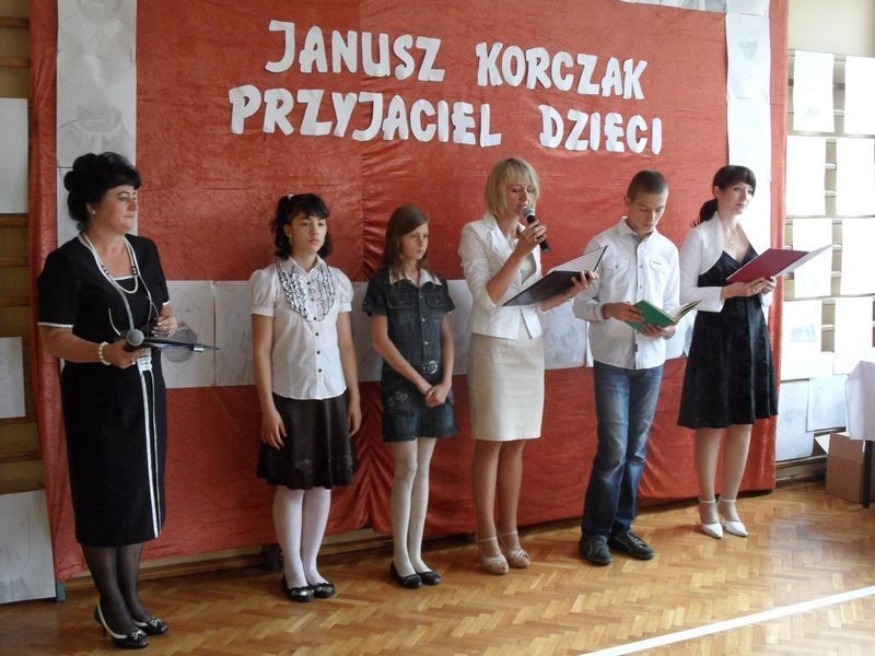 Świętochłowice: Szkoła Podstawowa nr 10 obchodziła 30-lecie nadania imienia Janusza Korczaka