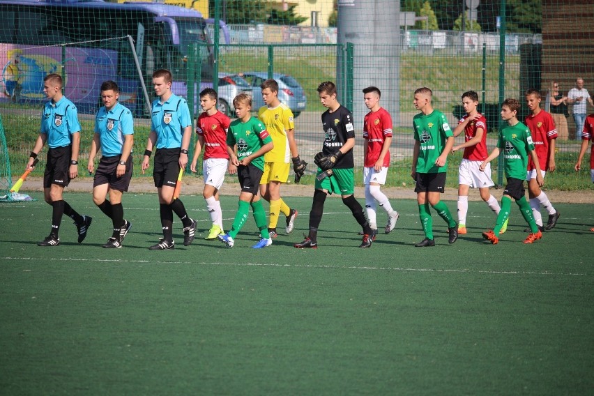 Centralna Liga Juniorów. Górnik Łęczna - AP TOP 54 Biała Podlaska 0:0. Zobacz wideo i zdjęcia