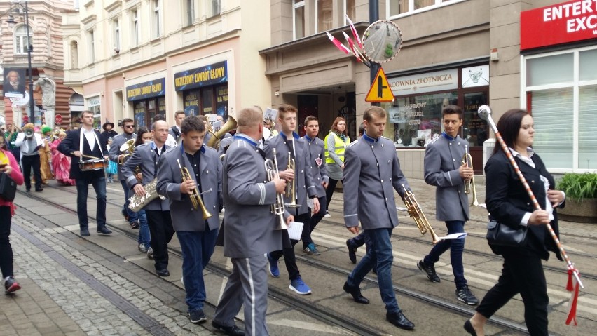Parada "Bajkowa Bydgoszcz" przeszła ulicami miasta [zdjęcia, wideo]