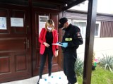 Strażacy dostarczyli płyny dezynfekujące do przedszkoli i żłobków w Piotrkowie i powiecie piotrkowskim