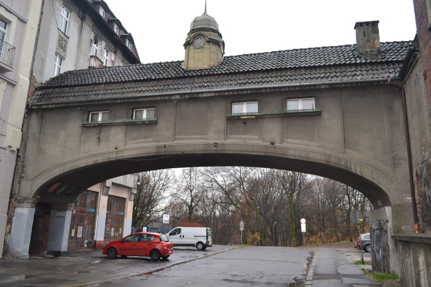 Mysłowiczanie lubią także Promenadę . Często można było...