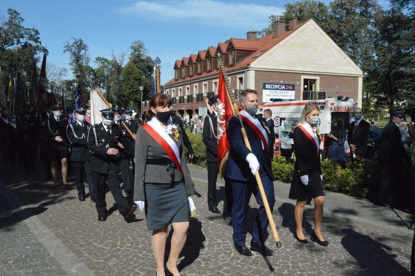 Dożynki Województwa Łódzkiego w Uniejowie 2020. Korowód...