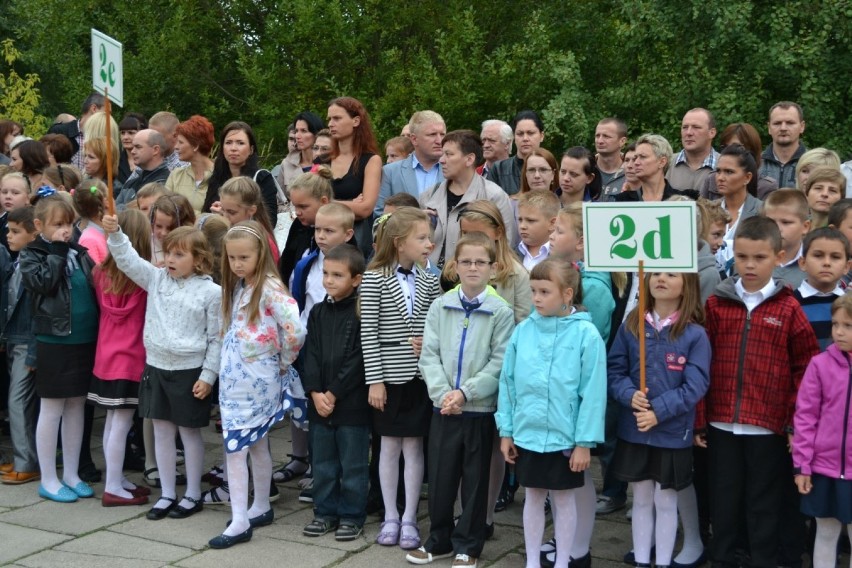 Rozpoczęcie roku szkolnego w szkole podstawowej nr 1 w...