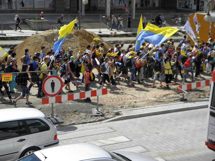 3 mln 300 tys. pielgrzymów na Jasnej Górze (zdjęcia)