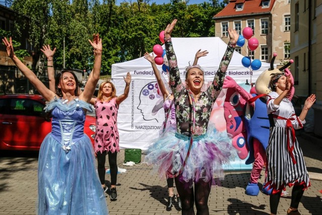 Artyści z Just Dance wystąpili dla małych pacjentów UCK w Gdańsku. 22.05.2020 r.