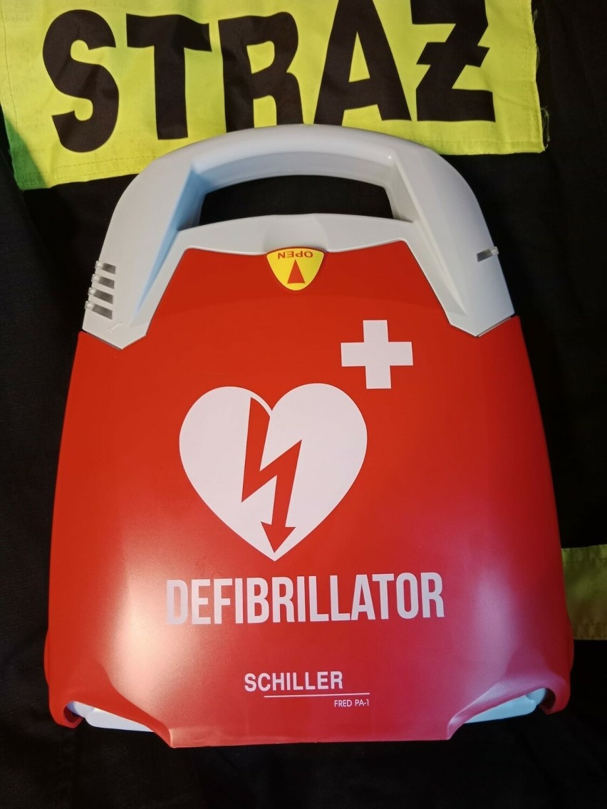 OSP Lipowczyce otrzymała automatyczny defibrylator AED