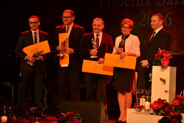 Laureaci nagród miejskich Phoenix Sariensis 2016.