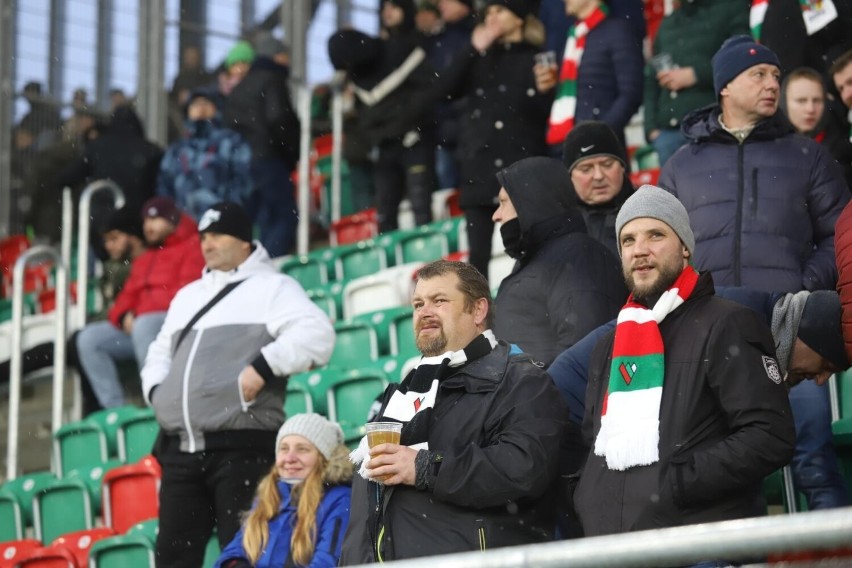 25.02.2023. Kibice na pierwszym meczu Zagłębia Sosnowiec na...