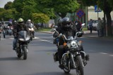 Piknik motocyklowy 2023 w Zduńskiej Woli. Parada motocyklistów przejechała ulicami miasta ZDJĘCIA
