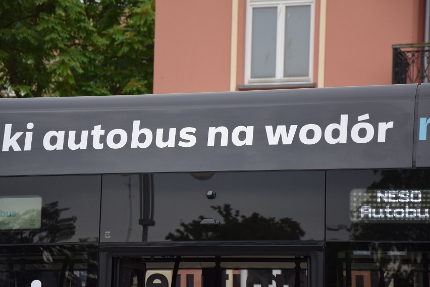 Polski autobus wodorowy będzie woził testowo pasażerów w...