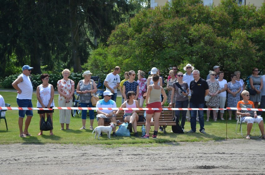 XXIV Konkurs Pojazdów Konnych w pałacu Lubostroń [zdjęcia, wideo] 