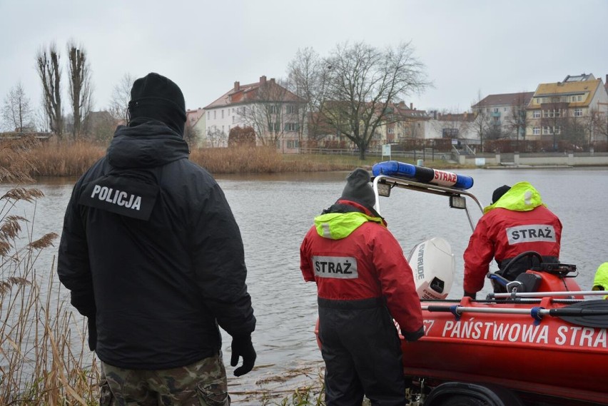 Tak wyglądały poszukiwania prowadzone na Nysie Łużyckiej...