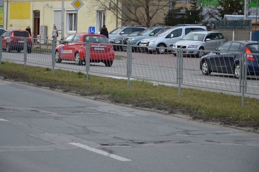 Aleja Jana Pawła II w Ostrowcu do remontu. Rozpocznie się za kilka dni [ZDJĘCIA]