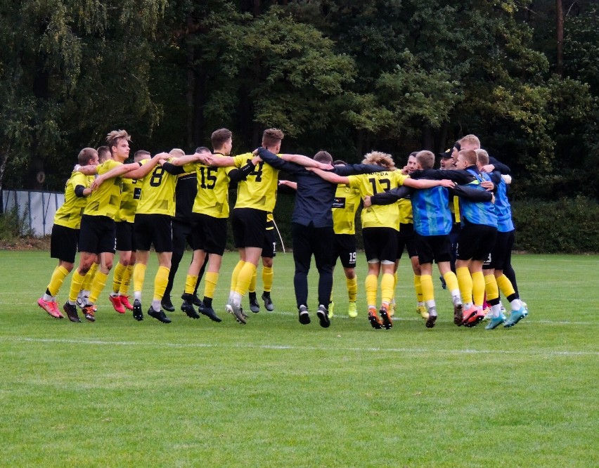 Przełamanie! Nielba triumfuje na własnym stadionie, niezawodny Leśniewski!