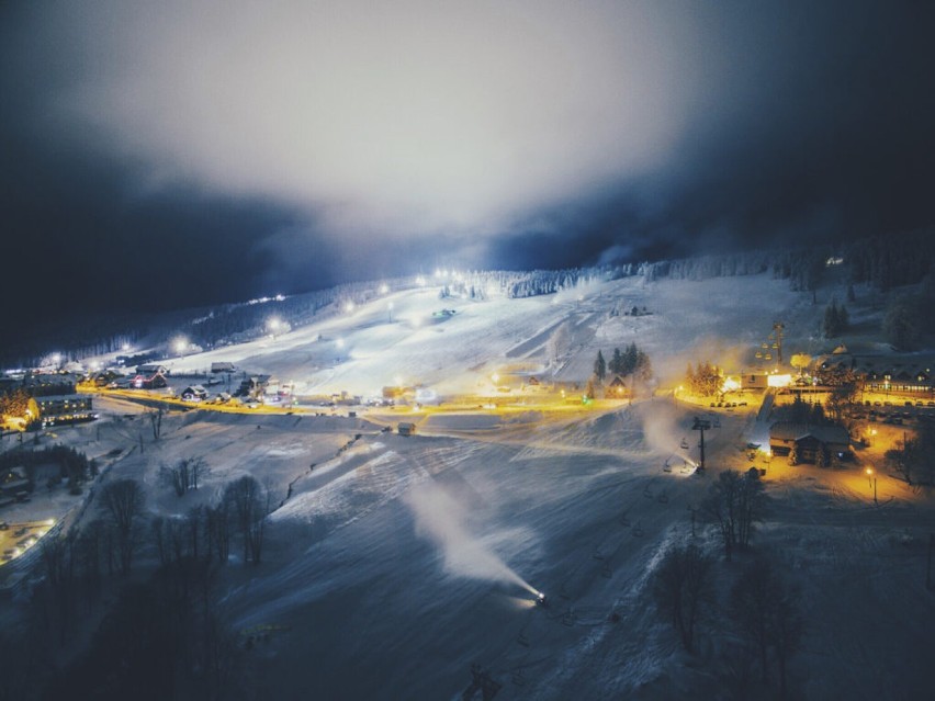 SKI BUSEM na narty do Zieleńca? PKS Kłodzko uruchamia...