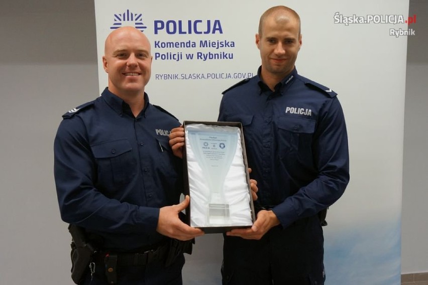 Rybniccy policjanci drudzy w Polsce w Patrolu Roku [ZDJĘCIA]