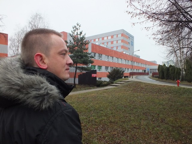 Wojciech Jendrusiak wciąż wierzy w to, że wkrótce wróci do pracy w bełchatowskim szpitalu