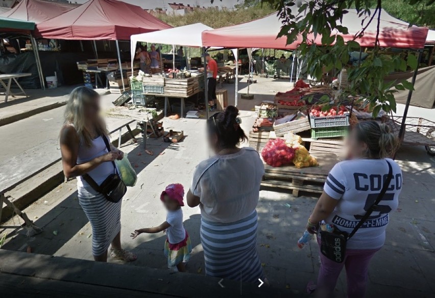 Nowy Sącz. Sądeczanie na bazarach i rynkach. Zobacz, co zarejestrowały kamery Google Street View [ZDJĘCIA]
