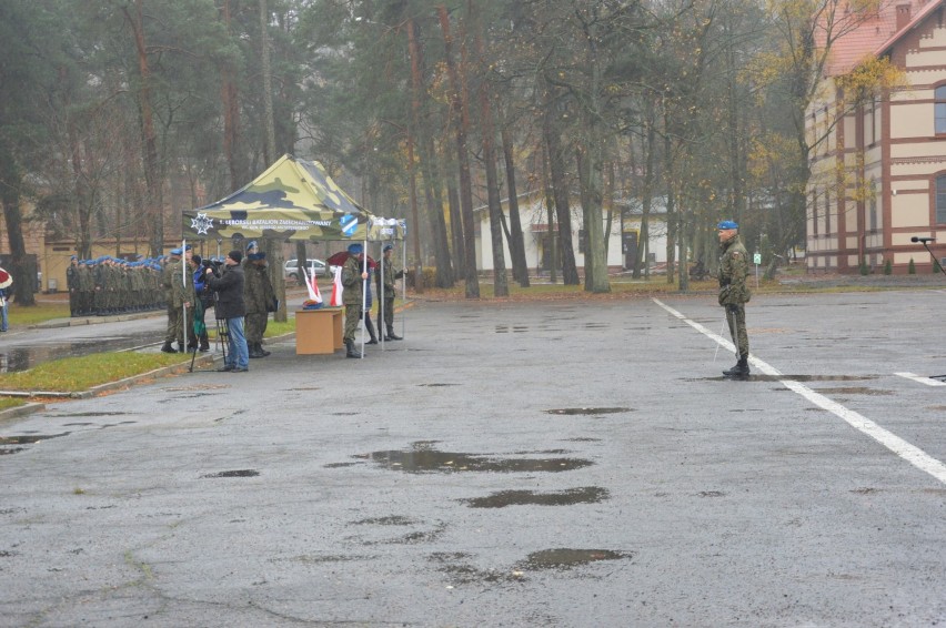 W lęborskiej jednostce wojskowej uczniowie i żołnierze...