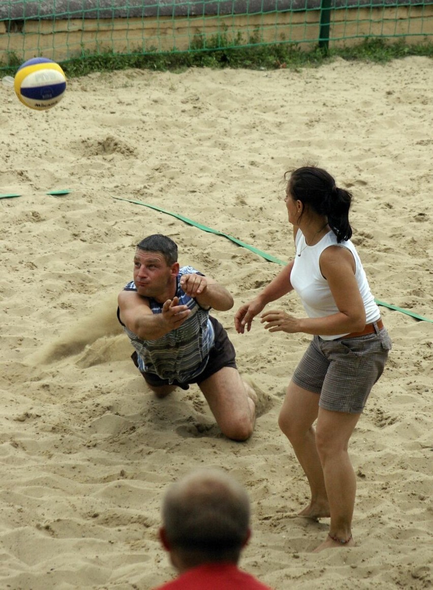 Sieraków - turniej siatkówki plażowej MIXT [GALERIA]