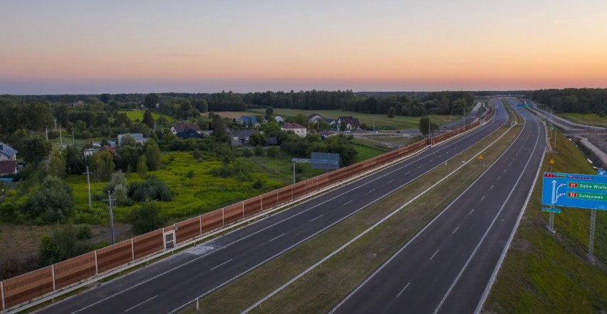 Autostrada A2 Warszawa-Mińsk Mazowiecki. Droga na wschód od stolicy gotowa. Kierowcy pojadą tamtędy 14 sierpnia