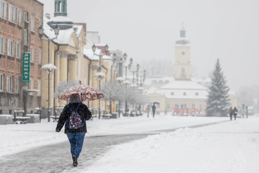 1. Białystok - 17 dni z opadami śniegu w sezonie zimowym...