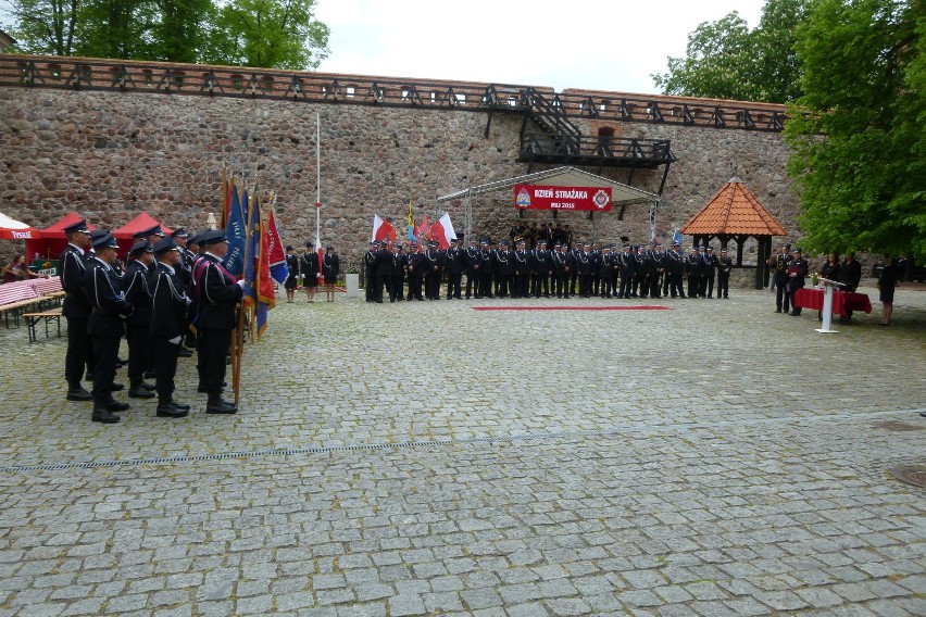 Dzień Strażaka na zamku w Bytowie ZDJĘCIA