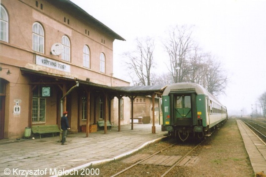 Stacja w Krzewinie Zgorzeleckiej i jeden z ostatnich...