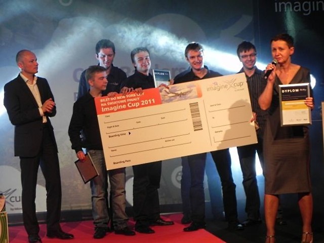 Zespół CodeRaiders z Łodzi zwycięzcą krajowych finałów konkursu Imagine Cup 2011