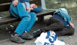 Bezdomny mógł umrzeć na ulicy w Chełmnie. Bądźcie czujni