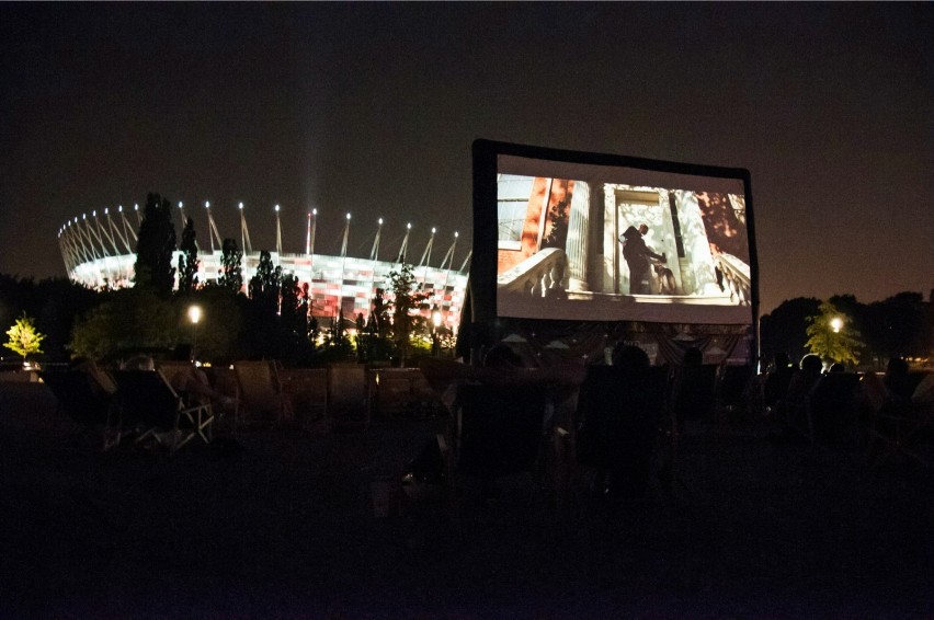 Kino letnie, Warszawa 2019 - repertuar, miejsca, terminy [ZA DARMO]