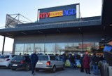 Włamanie do sklepu RTV Euro AGD w Strzegomiu. Złodzieje złapani na gorącym uczynku