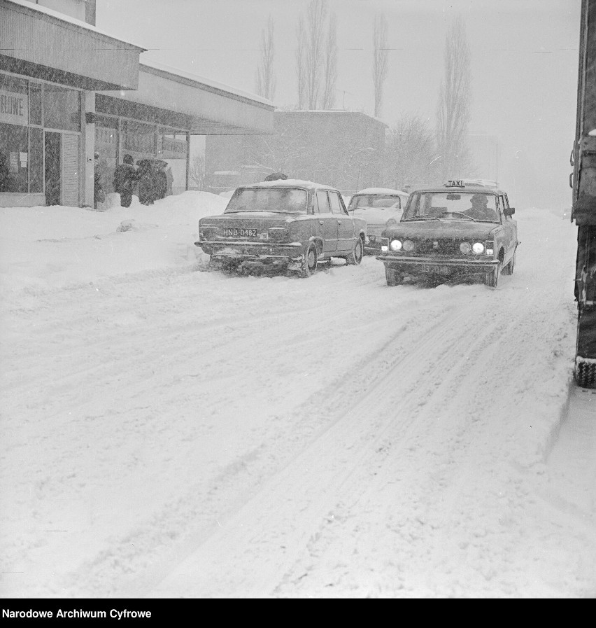 W styczniu 1979 roku śnieg zasypał 18 tysięcy kilometrów...