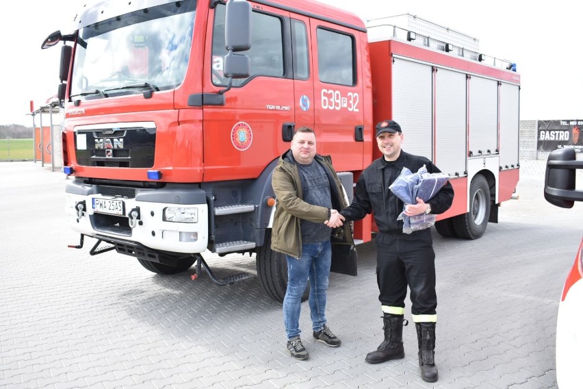 #zarażamydobrem Specjalny sprzęt i stroje ochronne trafiły do strażaków z OSP Skoki dzięki wsparciu społeczeństwa 