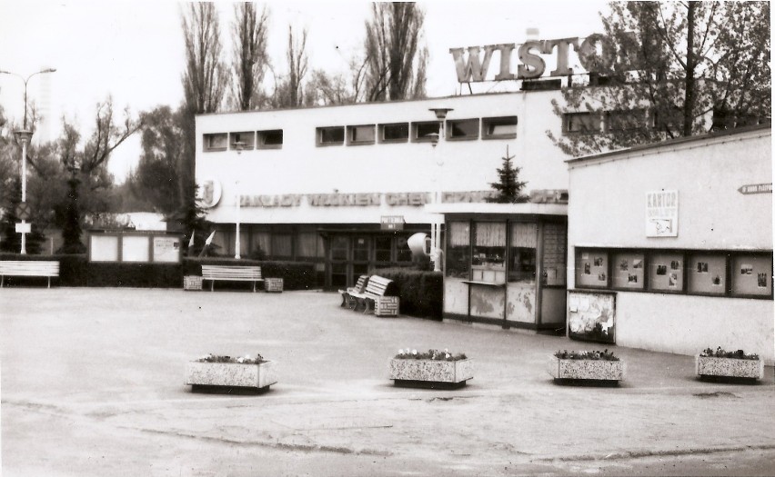 Tomaszów Mazowiecki na początku lat 90. XX wieku. Pamiętacie? STARE ZDJĘCIA