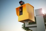 Nowe fotoradary na polskich drogach, są także w regionie radomskim. Gdzie je spotkasz? Czy kierowcy zwalniają przed radarami?