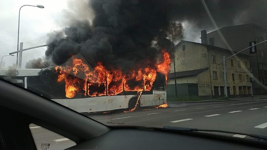 Pożar autobusu w Bytomiu