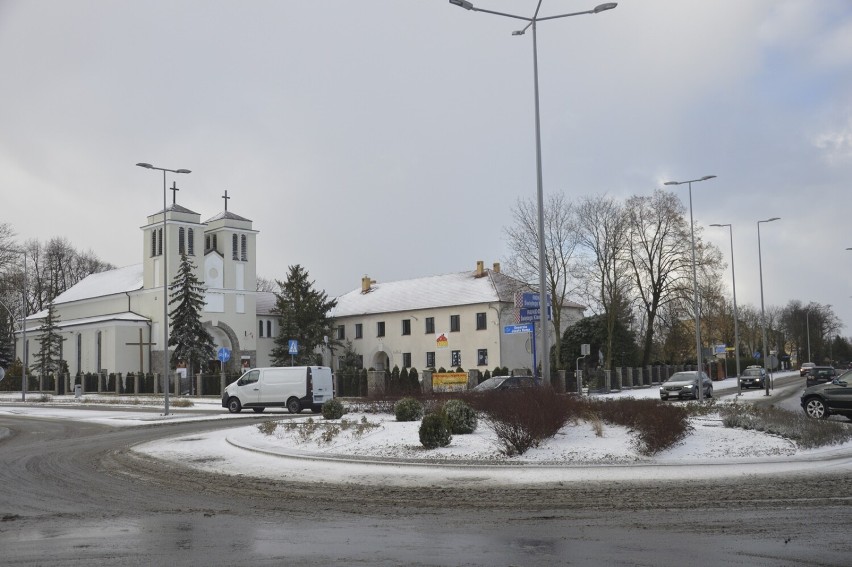 Nad miastem przeszła rano śnieżyca