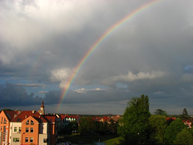 Podobają się Wam zdjęcia tęczy nad Żorami?