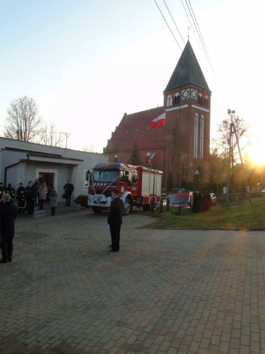 OSP Przywidz otrzymało nowy wóz strażacki [ZDJĘCIA]